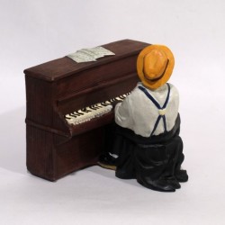 Piano Small