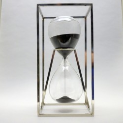 Metal hourglass 10'